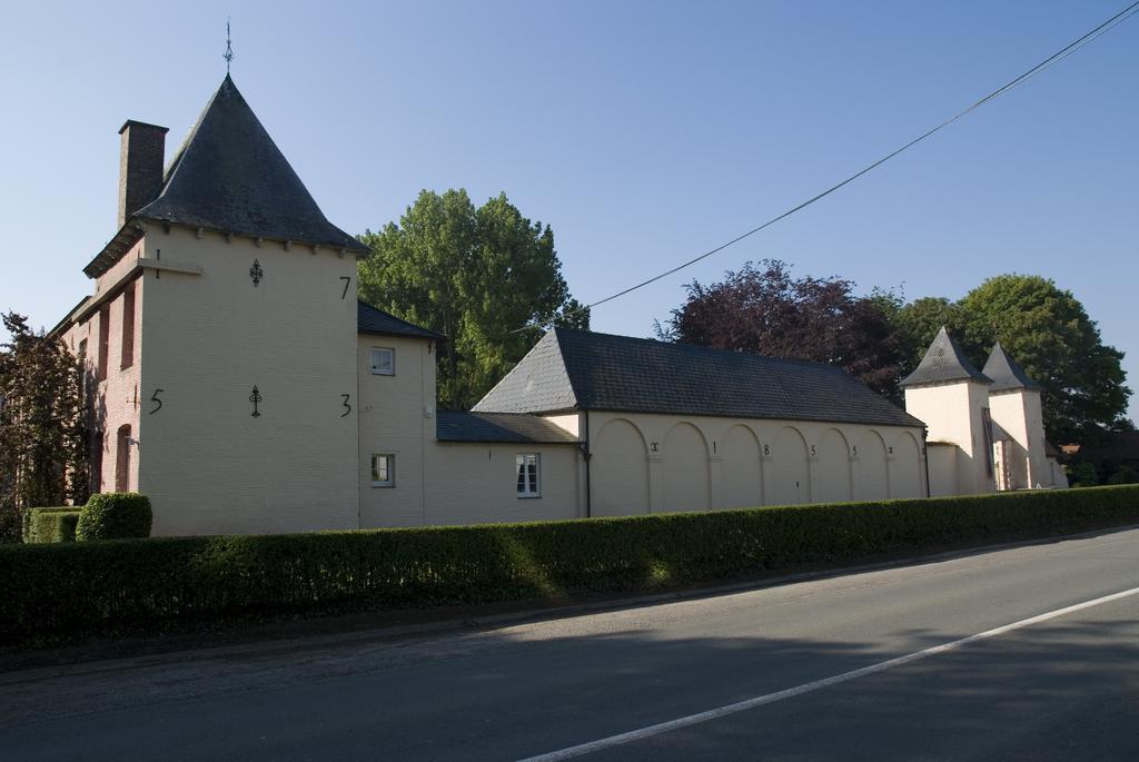 B&B Chateau Bagatelle Frasnes-lez-Anvaing Экстерьер фото