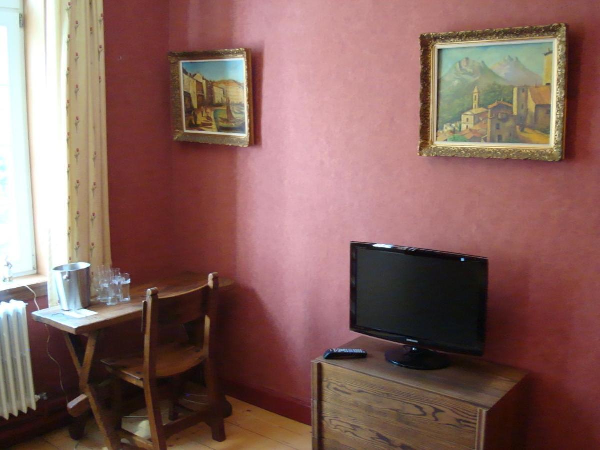 B&B Chateau Bagatelle Frasnes-lez-Anvaing Номер фото